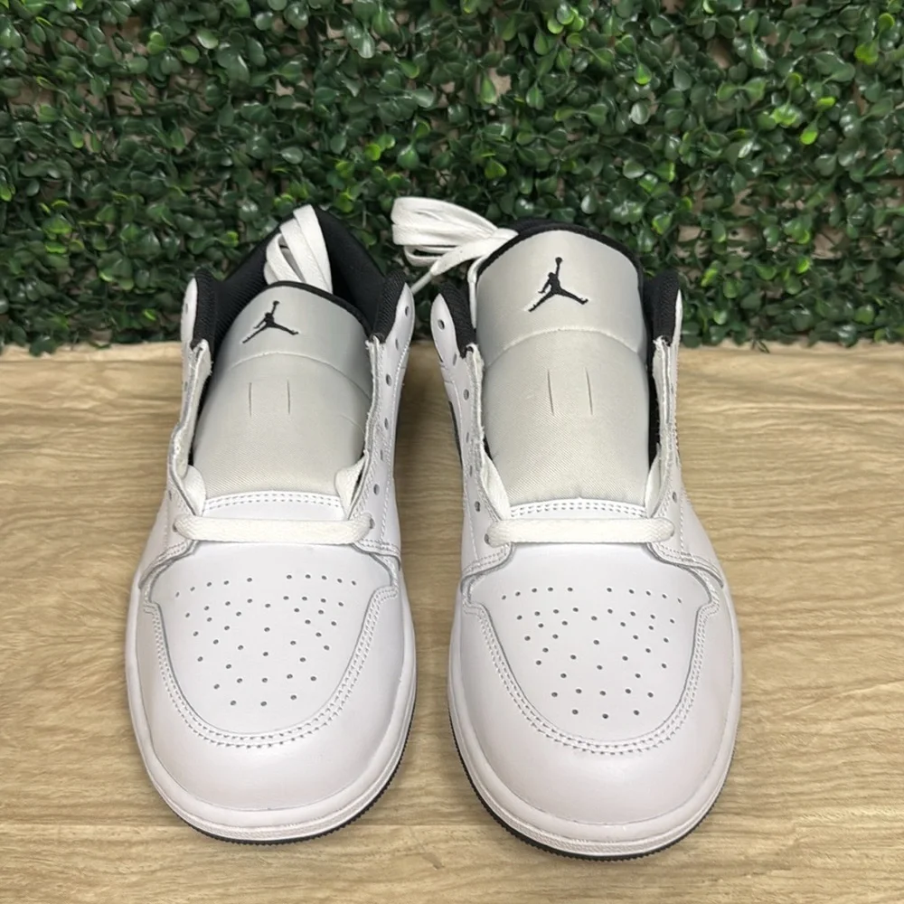 Air Jordan 1 Low Sneakers White/Black - 10.5